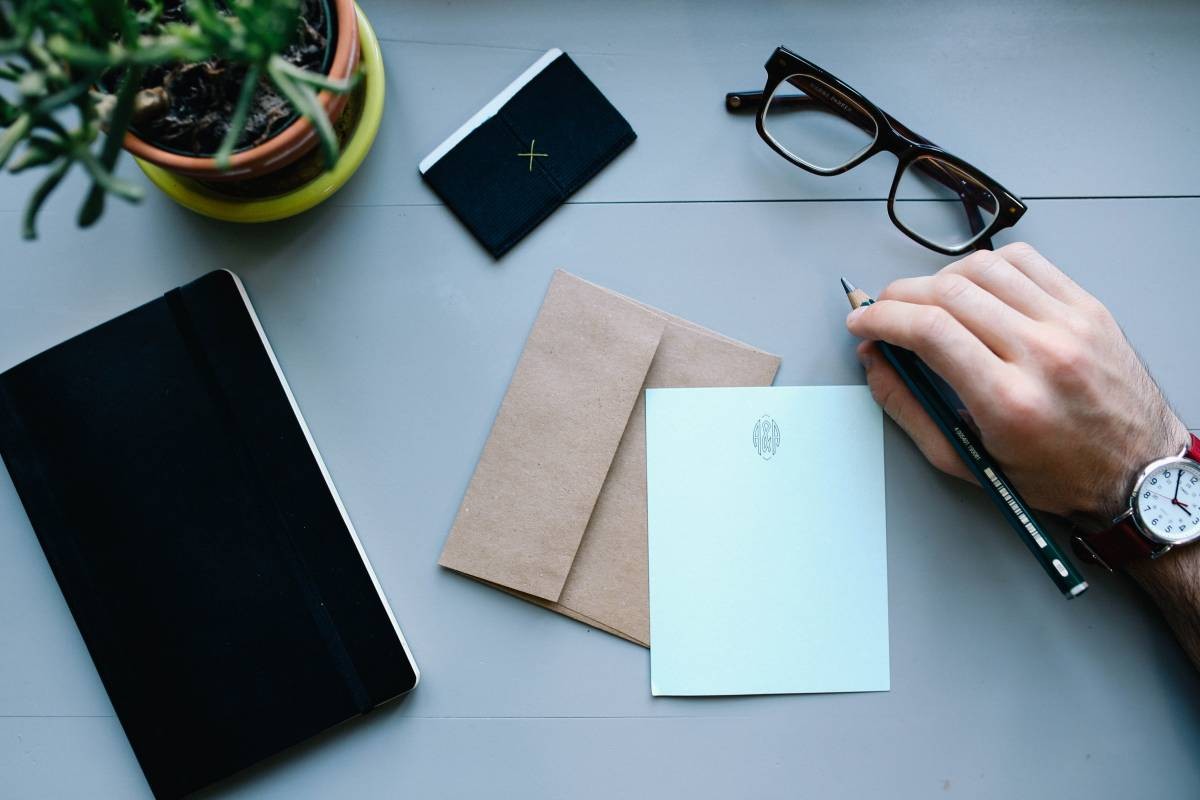 Thank You Email After an Interview: Best Samples & Tips